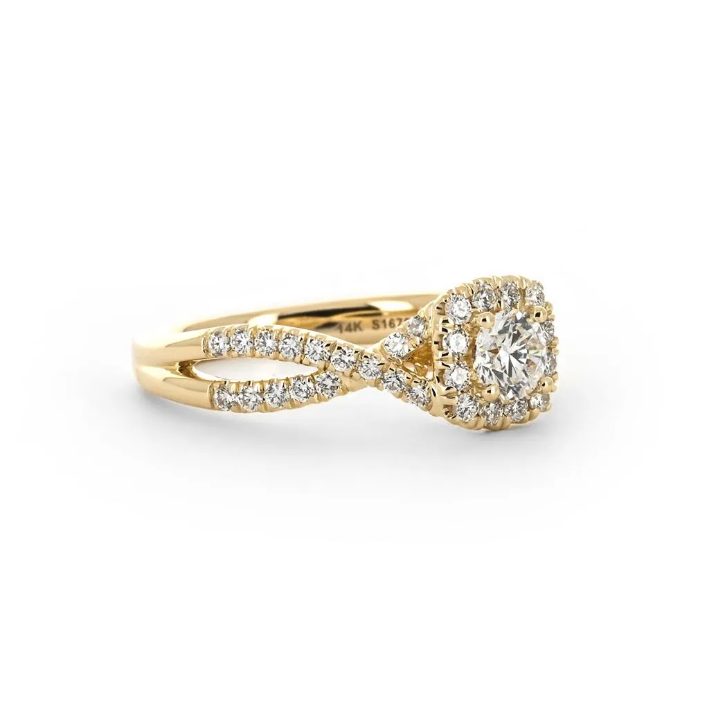 0.71ctw Diamond Engagement Ring   Halo Twist