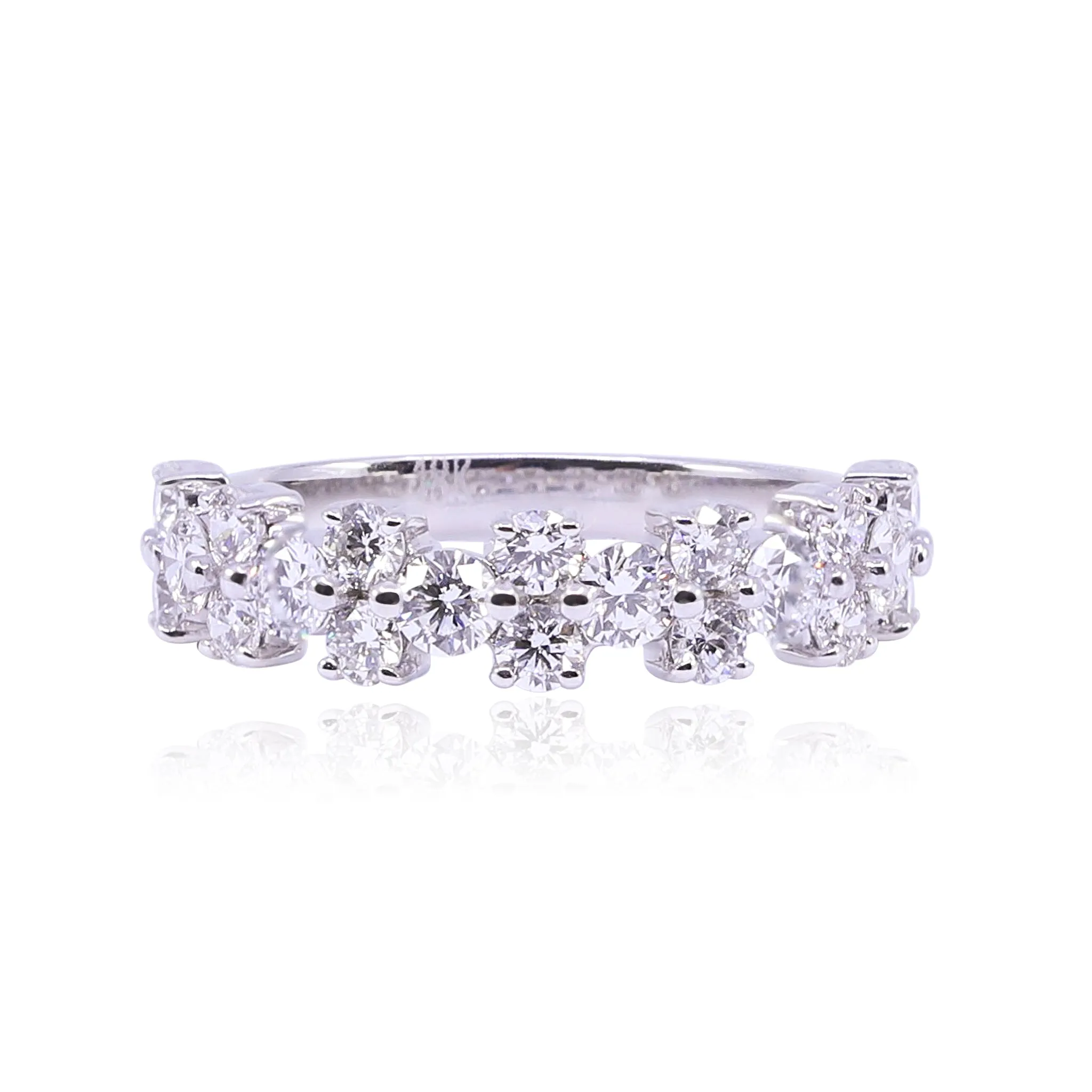 18K WHITE GOLD DIAMOND RING - 1.25CTW