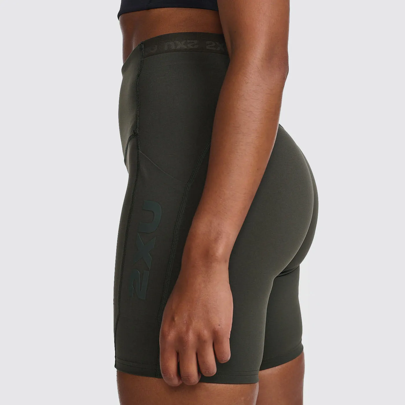 2XU - Form Stash Hi-Rise Bike Shorts - Flint/Flint