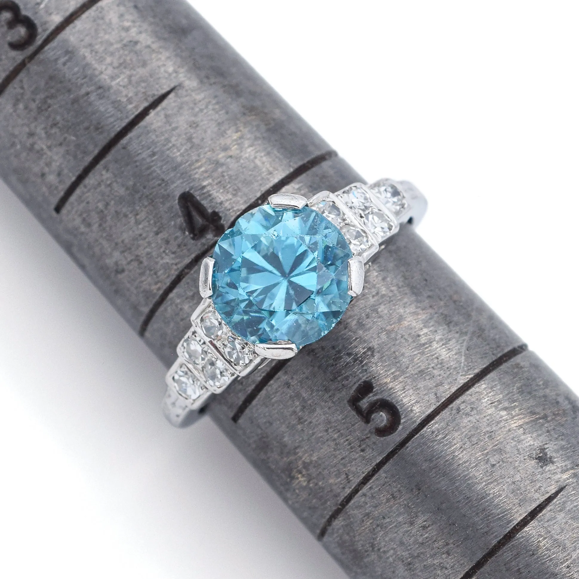 Antique Bud & Blossom 18K White Gold Blue Zircon & Diamond Band Ring Size 4.25