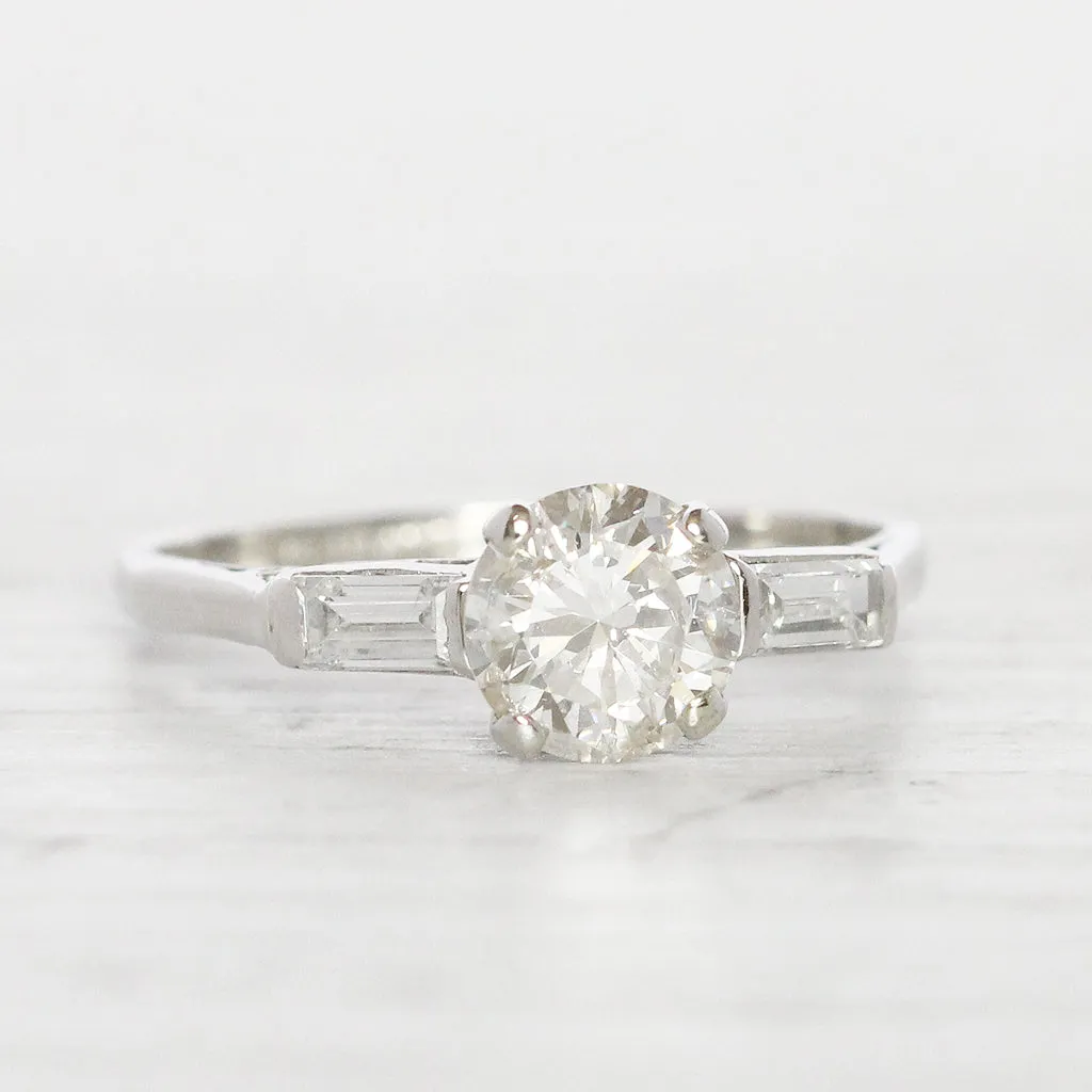 Art Deco 1 Carat Brilliant Cut Diamond Solitaire with Baguette Diamond Shoulders