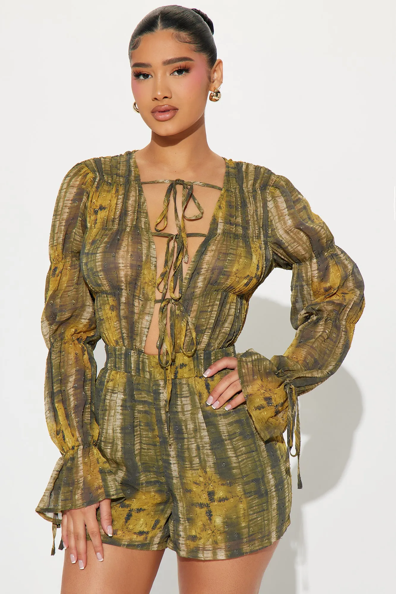 Catch Me on Vacay Romper - Yellow/combo