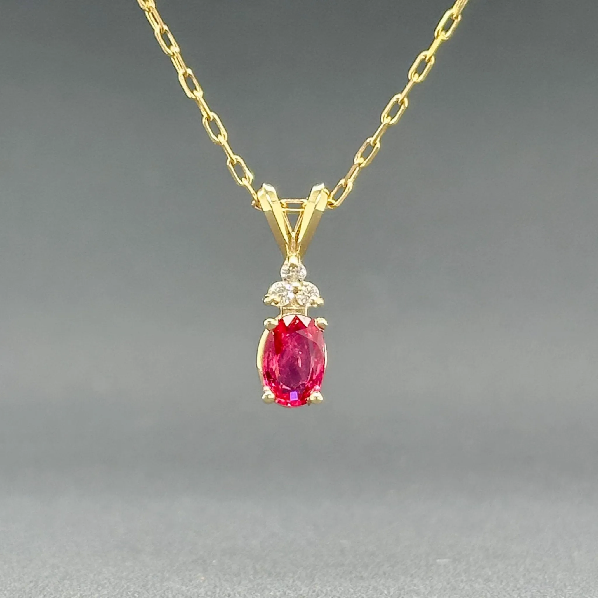 Estate 14K Y Gold 0.57ct Ruby & 0.04ctw G-H/SI1 Diamond Pendant