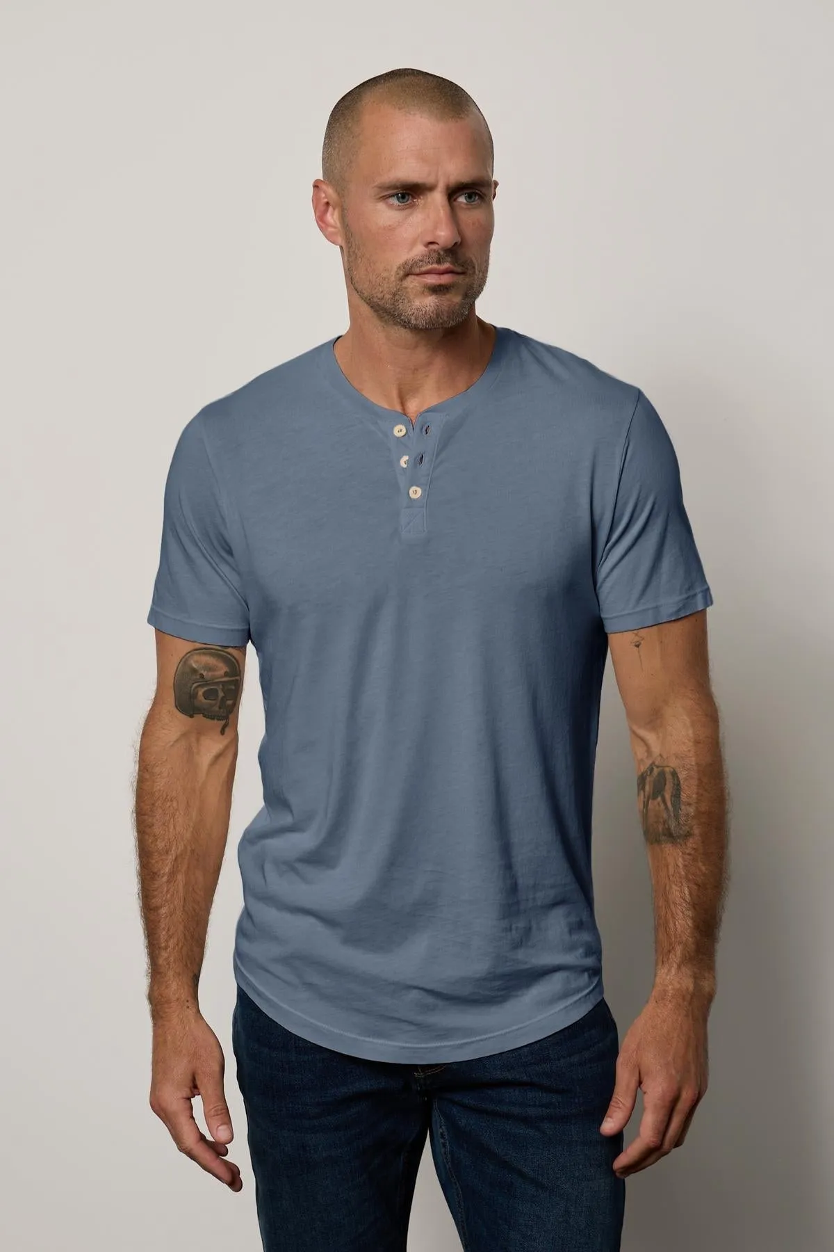 FULTON SHORT SLEEVE HENLEY