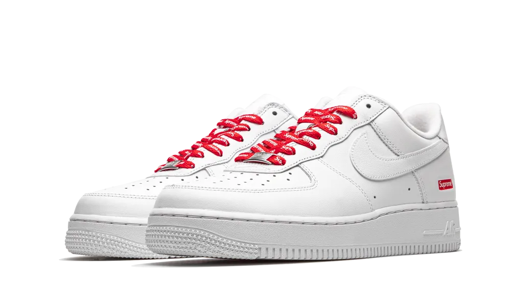 Nike Air Force 1 Low Supreme White