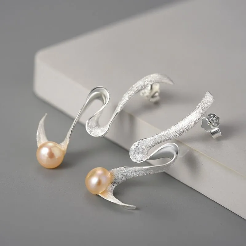 Spiral Pearl - Dangle Earrings