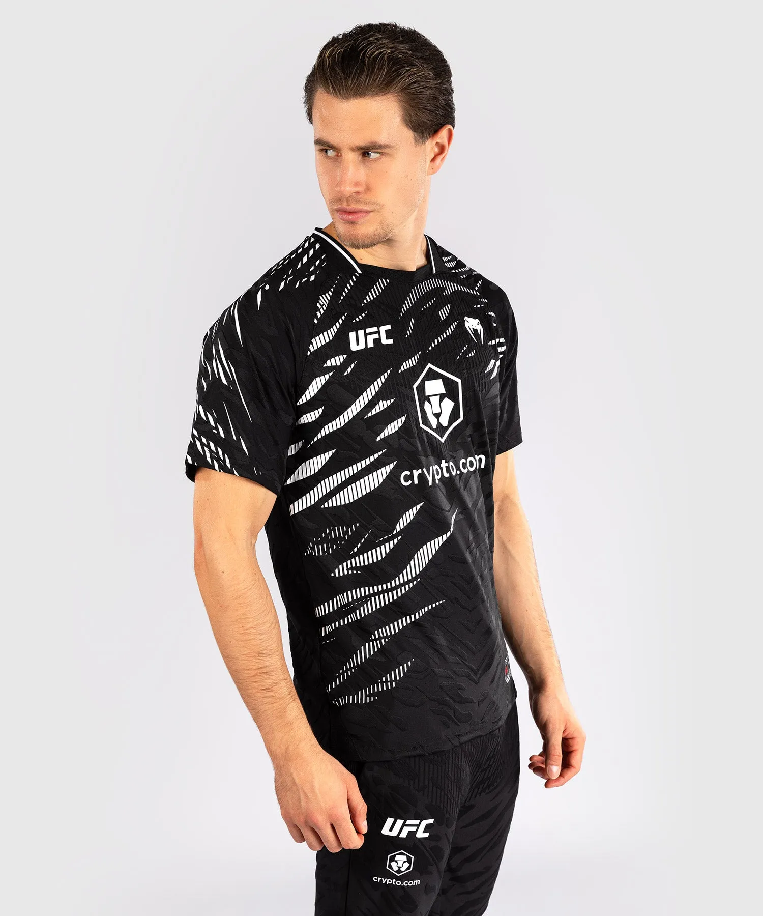 UFC Fusion by Venum Authentic Fight Night Men’s Walkout Jersey - Black